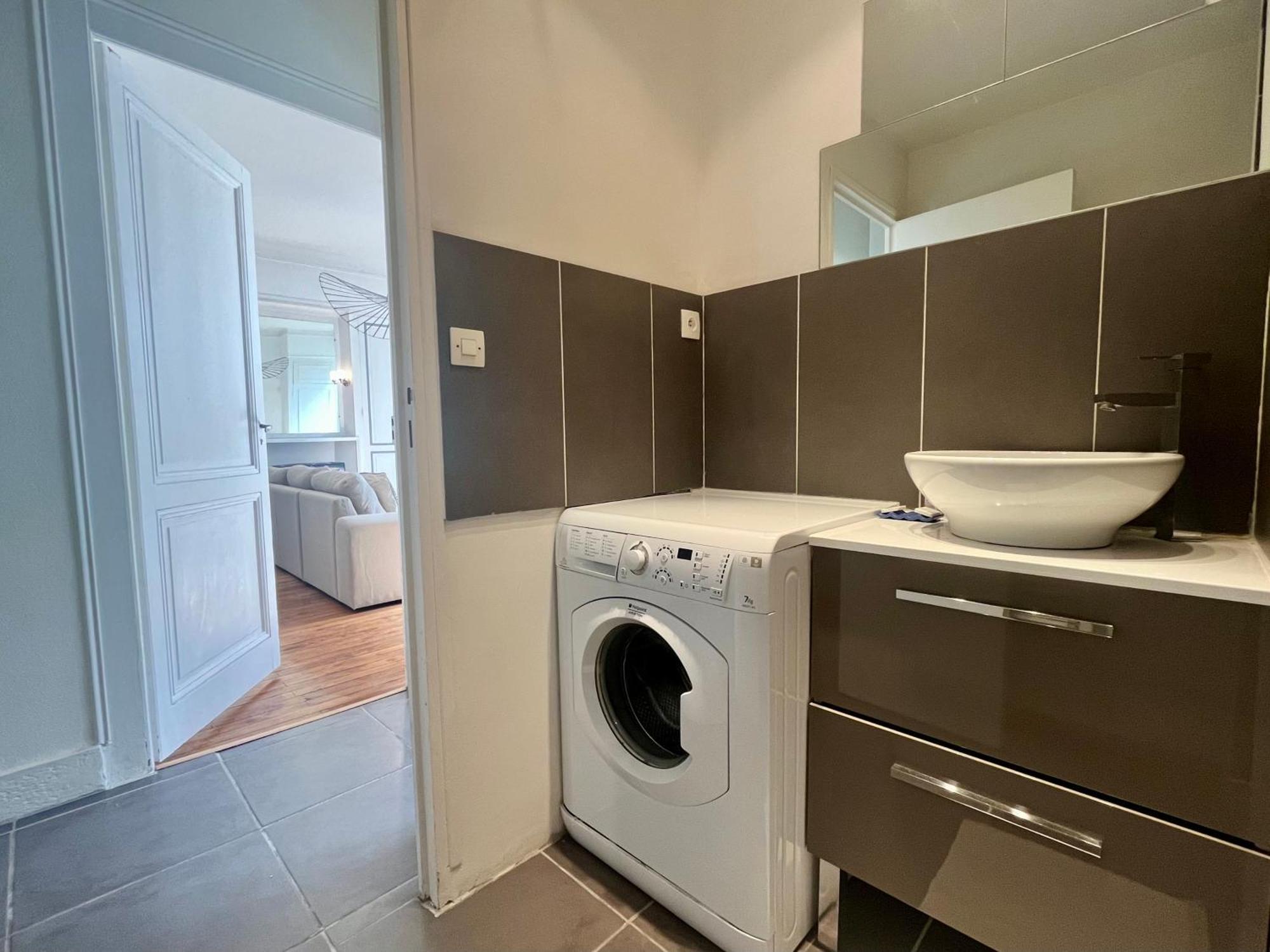 Suite Lavany Lione Esterno foto